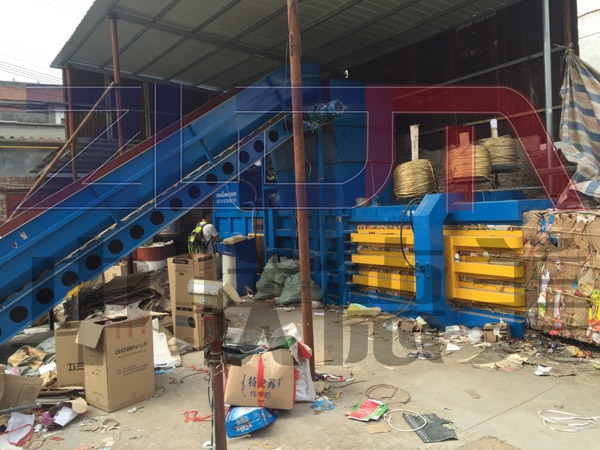 浙江半自動打包機(jī)設(shè)備